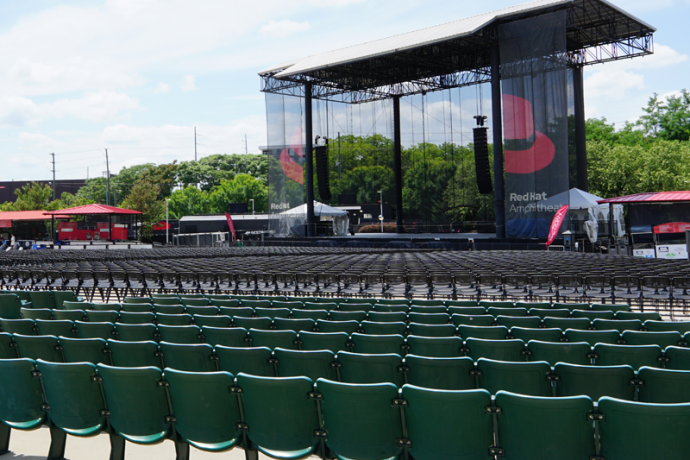 seating-red-hat-amphitheater